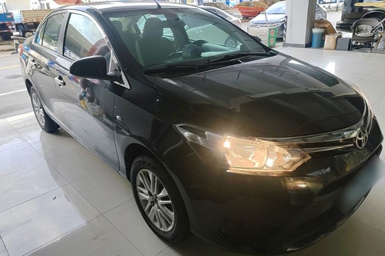 Used Toyota Vios 2014 1.5L Automatic ZhiZhen Edition Front Right 45 Deg