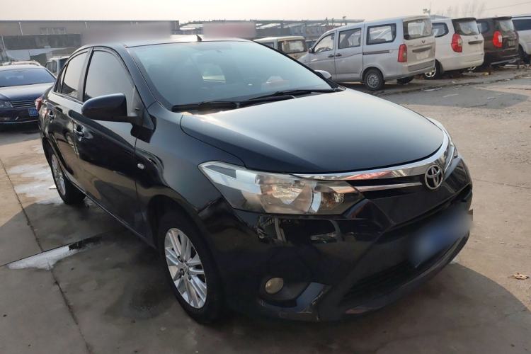 Used Toyota Vios 2014 1.5L Automatic ZhiShang Edition Front Right 45 Deg