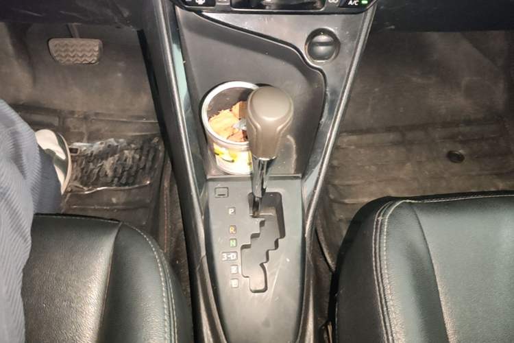 Used Toyota Vios 2014 1.5L Automatic ZhiZhen Edition Gear Lever