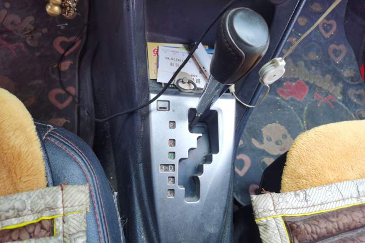 Used Toyota Vios 2014 1.3L Automatic ZhiShang Edition Gear Lever
