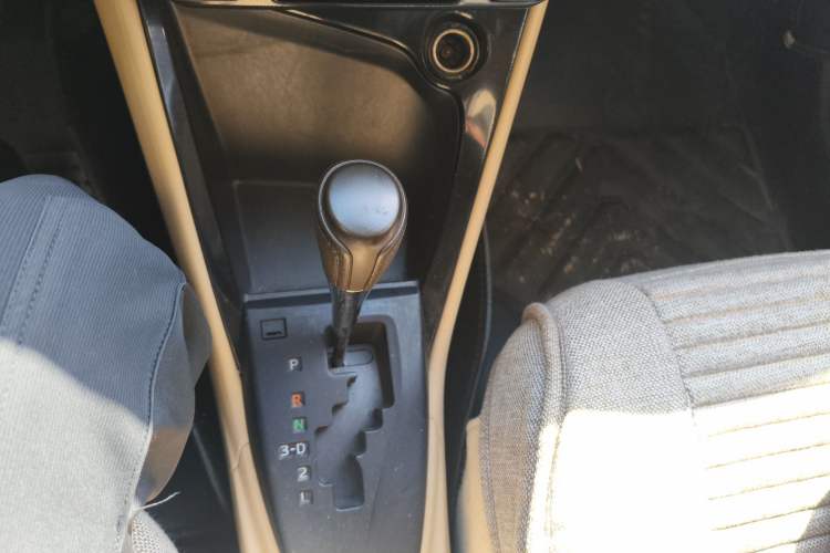 Used Toyota Vios 2014 1.5L Automatic ZhiZhen Edition Gear Lever