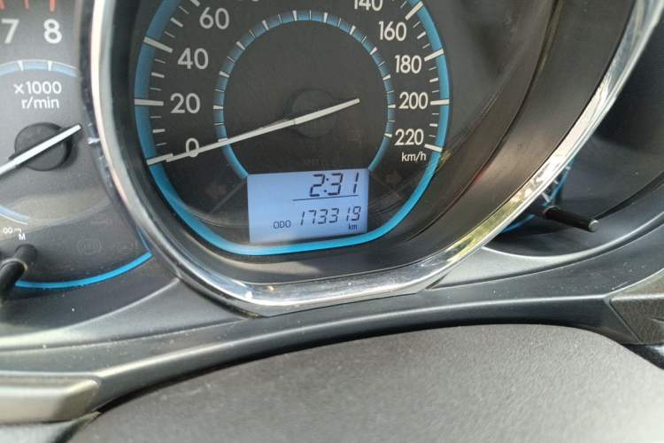 Used Toyota Vios 2014 1.3L Manual Xiang Edition Odometer Close Up