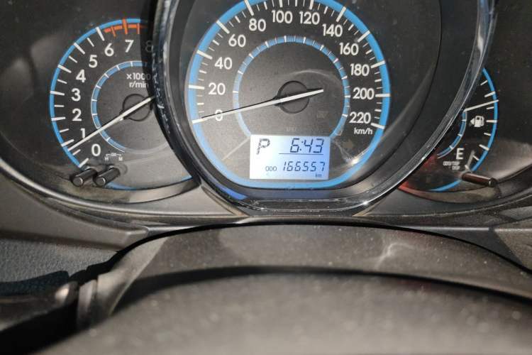 Used Toyota Vios 2014 1.3L Automatic Standard Edition Odometer Close Up