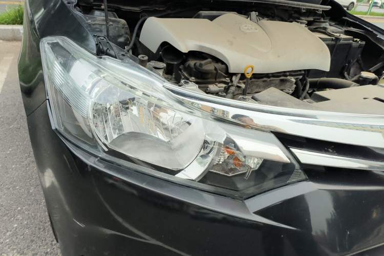 Used Toyota Vios 2014 1.5L Automatic ZhiZhen Edition Right Front Headlight