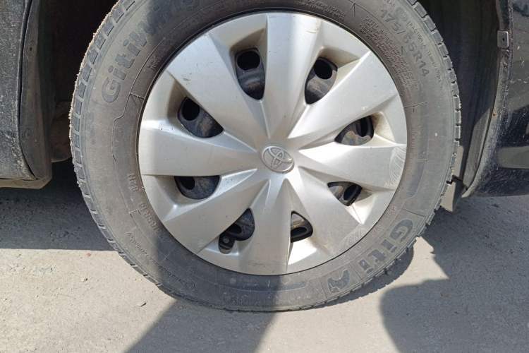 Used Toyota Vios 2014 1.3L Manual Xiang Edition Right Front Wheel Hub