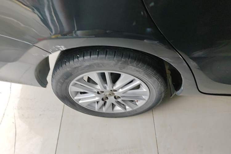 Used Toyota Vios 2014 1.5L Automatic ZhiZhen Edition Right Rear Wheel Hub