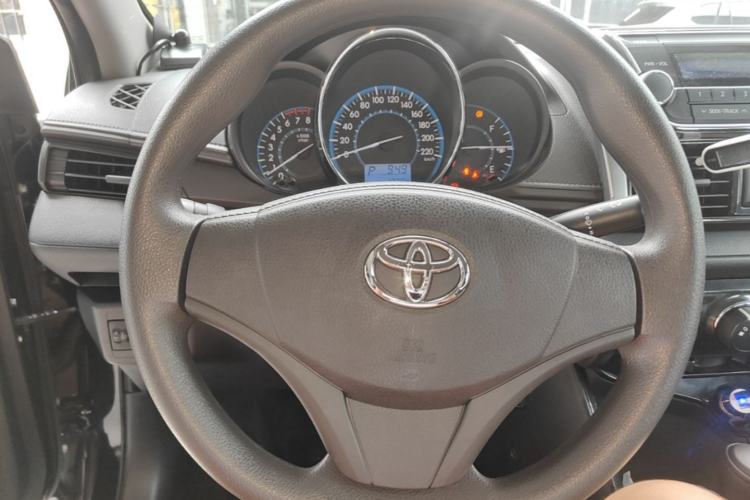 Used Toyota Vios 2014 1.5L Automatic ZhiZhen Edition Steering Wheel