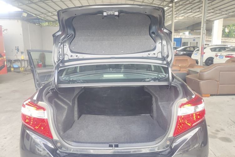Used Toyota Vios 2014 1.5L Automatic ZhiZhen Edition Trunk