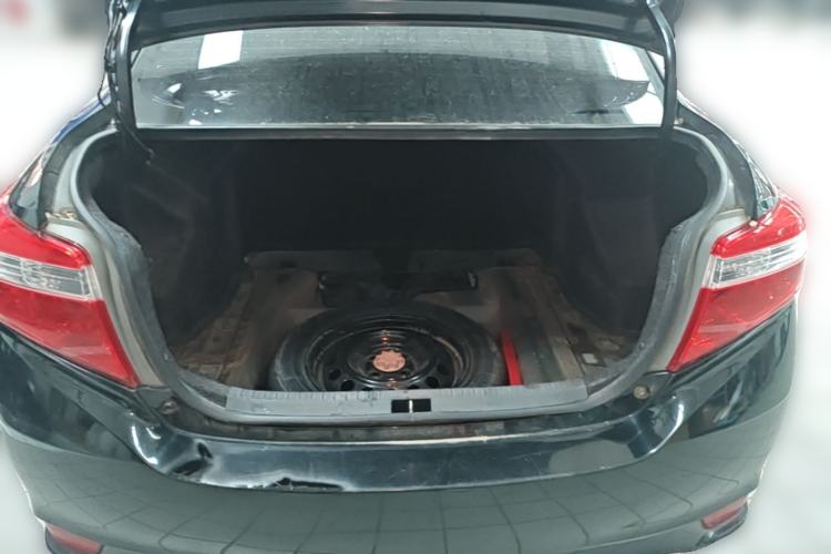 Used Toyota Vios 2014 1.5L Manual ZhiZhen Edition Trunk