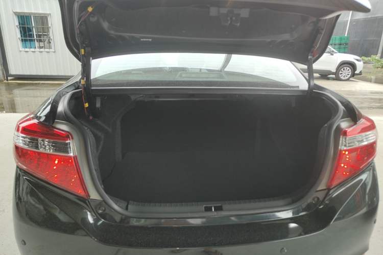 Used Toyota Vios 2014 1.5L Automatic ZhiZhen Edition Trunk