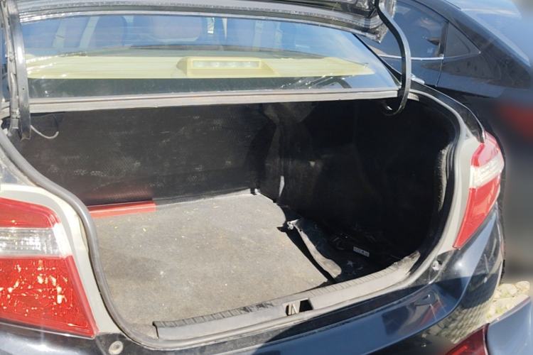 Used Toyota Vios 2014 1.5L Manual ZhiZhen Edition Trunk