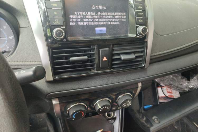 Used Toyota Vios 2014 1.3L Manual Value Edition Audio And AC Panel