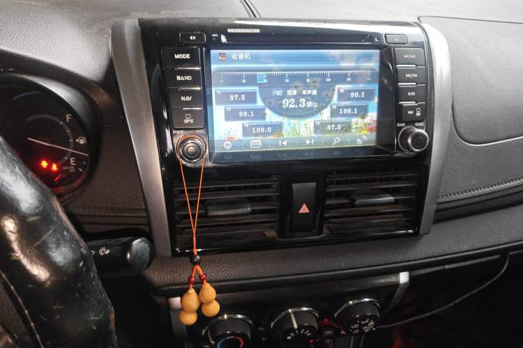Used Toyota Vios 2014 1.3L Automatic Standard Edition Audio And AC Panel