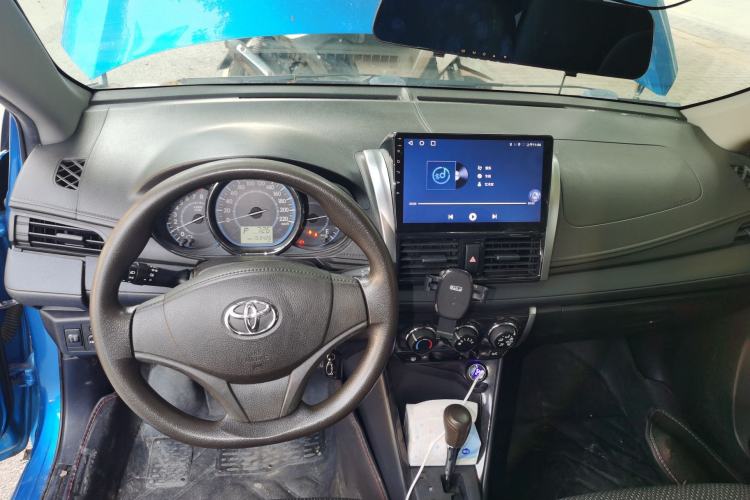 Used Toyota Vios 2014 1.5L Automatic ZhiZhen Edition Center Console