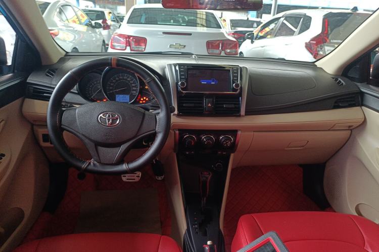 Used Toyota Vios 2014 1.5L Automatic ZhiZhen Edition Center Console