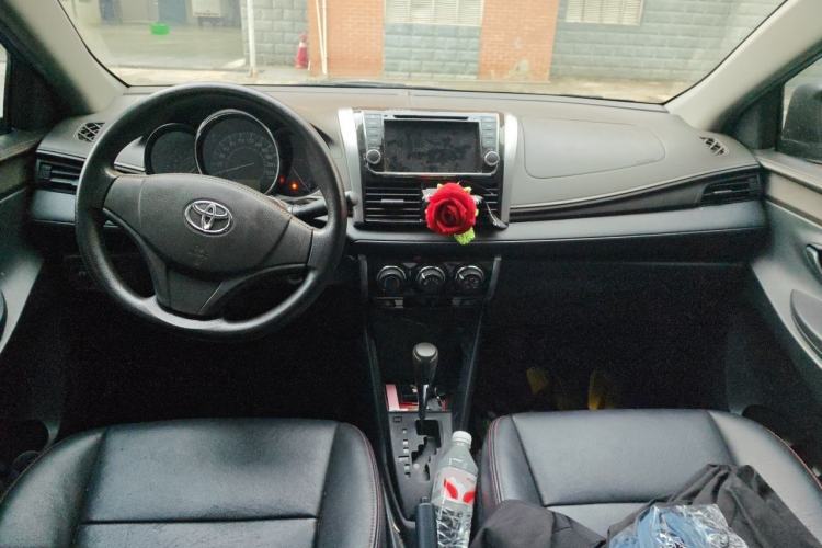 Used Toyota Vios 2014 1.5L Automatic ZhiZhen Edition Center Console