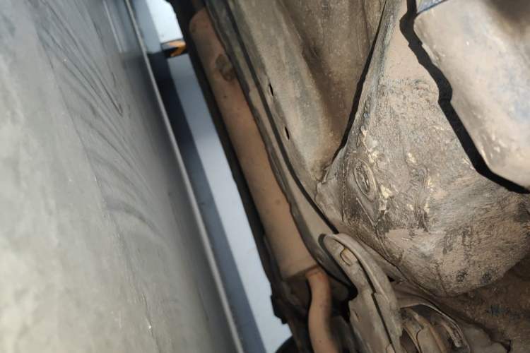 Used Toyota Vios 2014 1.5L Manual ZhiZhen Edition Chassis Front Right