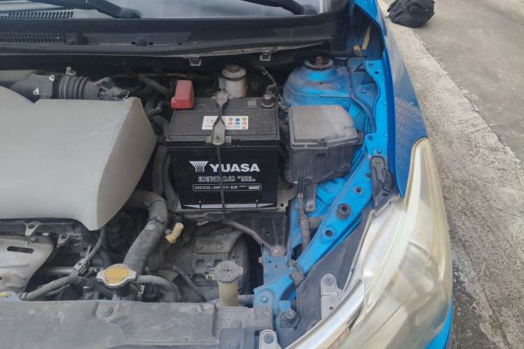 Used Toyota Vios 2014 1.5L Automatic ZhiShang Edition Engine Bay Left