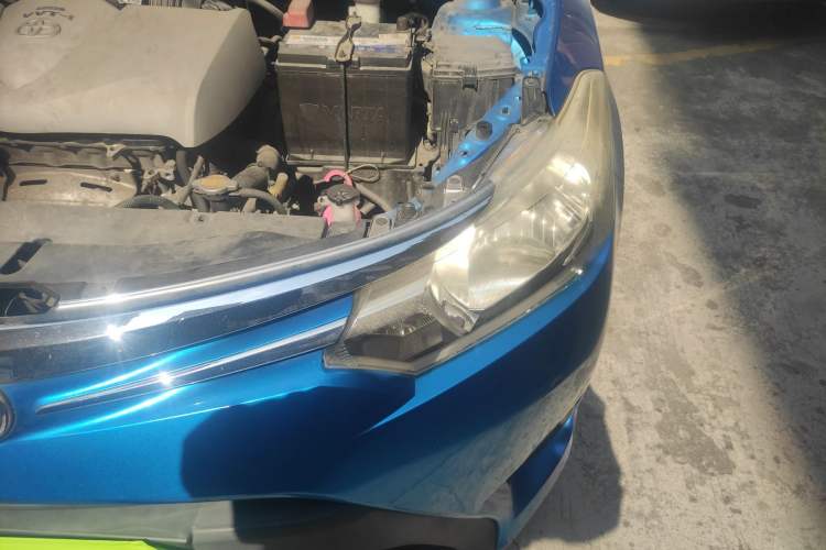 Used Toyota Vios 2014 1.3L Automatic ZhiShang Edition Engine Bay Left