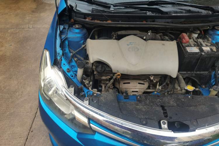 Used Toyota Vios 2014 1.3L Manual Xiang Edition Engine Bay Right