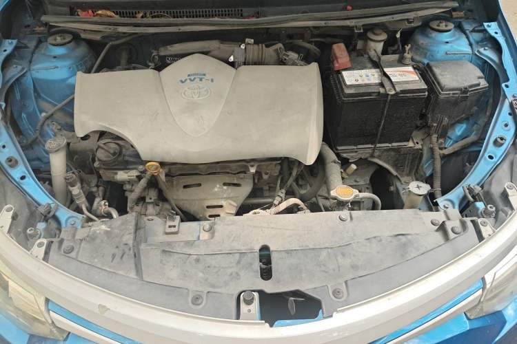 Used Toyota Vios 2014 1.3L Automatic Standard Edition Engine Bay