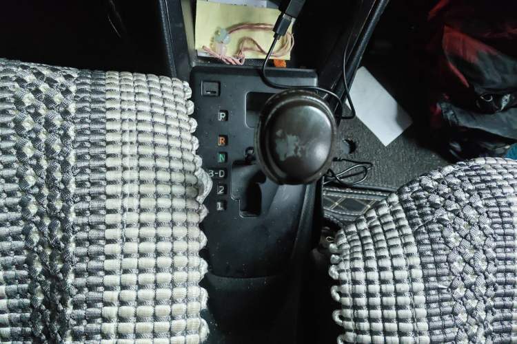 Used Toyota Vios 2014 1.3L Automatic Standard Edition Gear Lever