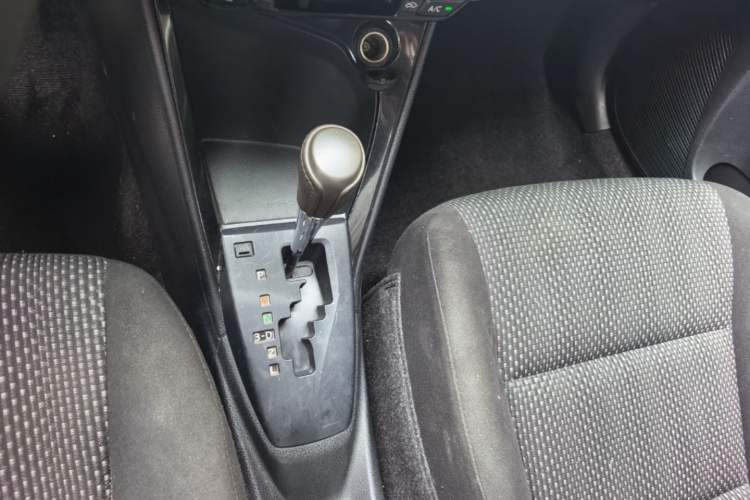 Used Toyota Vios 2014 1.5L Automatic ZhiZhen Edition Gear Lever