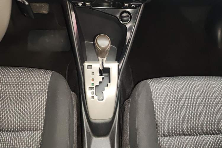 Used Toyota Vios 2014 1.5L Automatic ZhiZhen Edition Gear Lever