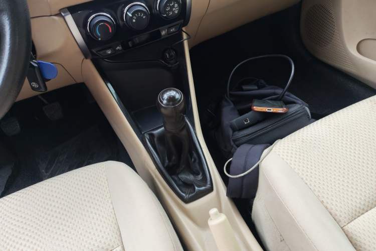 Used Toyota Vios 2014 1.3L Manual Xiang Edition Gear Lever