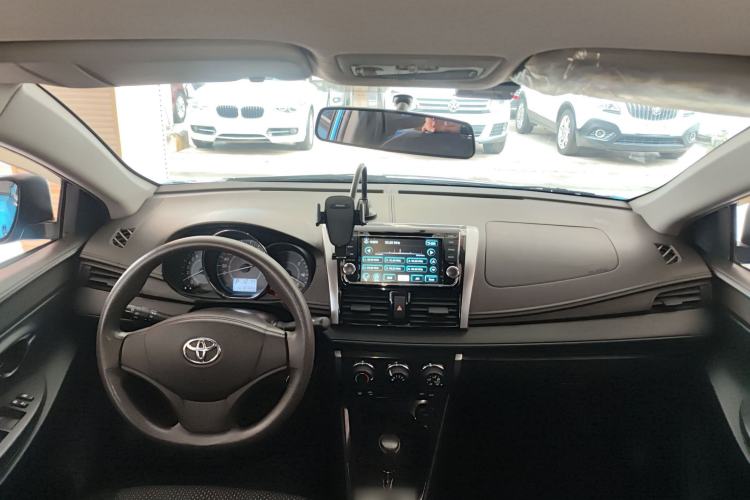 Used Toyota Vios 2014 1.5L Automatic ZhiZhen Edition Interior 2