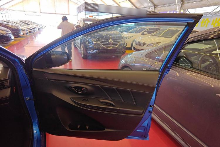 Used Toyota Vios 2014 1.5L Automatic ZhiZhen Edition Interior 5