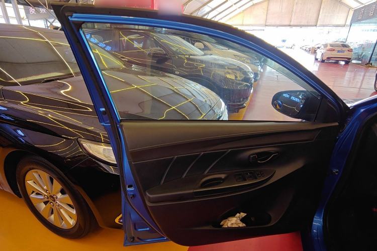 Used Toyota Vios 2014 1.5L Automatic ZhiZhen Edition Interior 7