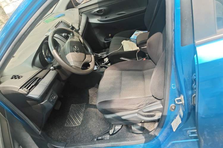 Used Toyota Vios 2014 1.3L Automatic Standard Edition Left Front Seat