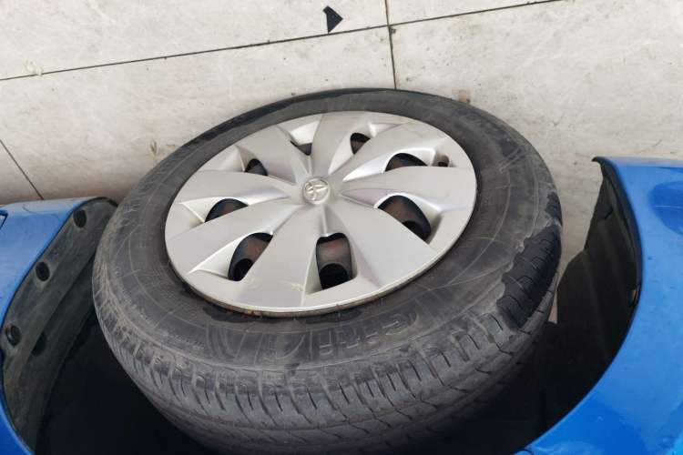 Used Toyota Vios 2014 1.3L Manual Xiang Edition Left Front Wheel Hub