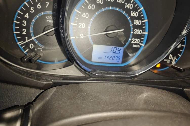 Used Toyota Vios 2014 1.5L Manual ZhiZhen Edition Odometer Close Up