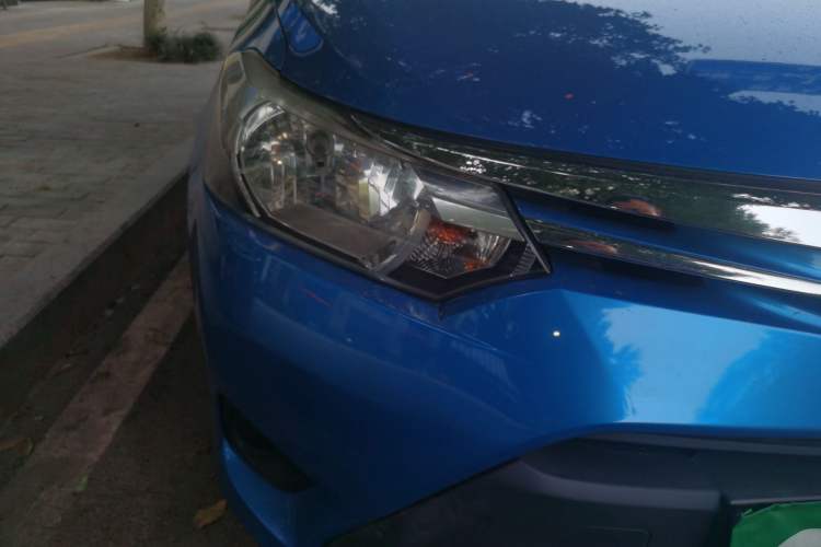 Used Toyota Vios 2014 1.5L Automatic ZhiZhen Edition Right Front Headlight