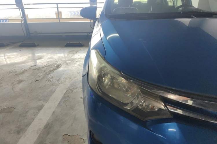 Used Toyota Vios 2014 1.5L Manual ZhiZhen Edition Right Front Headlight
