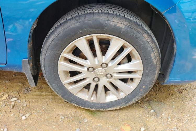Used Toyota Vios 2014 1.5L Automatic ZhiShang Edition Right Front Wheel Hub