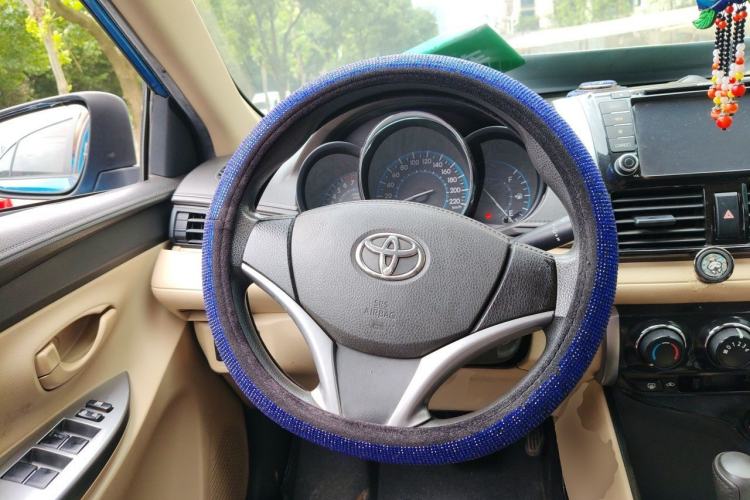 Used Toyota Vios 2014 1.5L Automatic ZhiShang Edition Steering Wheel