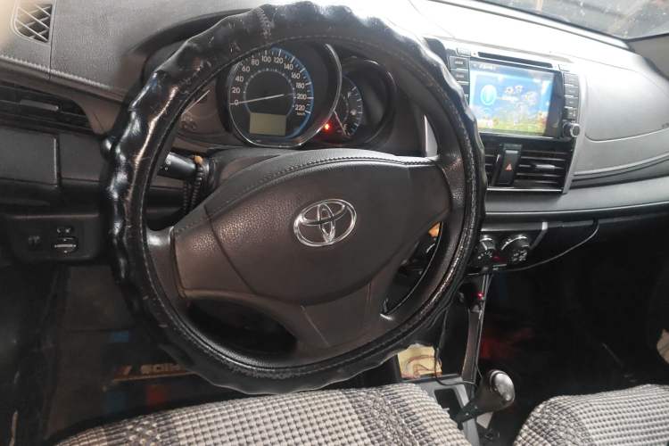 Used Toyota Vios 2014 1.3L Automatic Standard Edition Steering Wheel