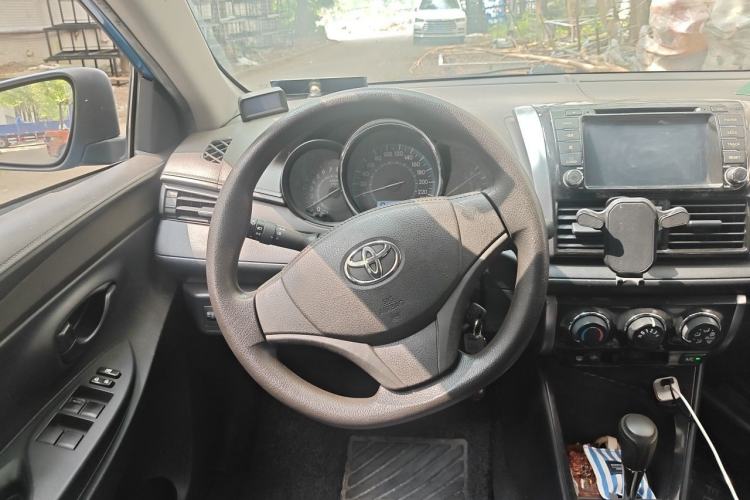 Used Toyota Vios 2014 1.3L Automatic Standard Edition Steering Wheel