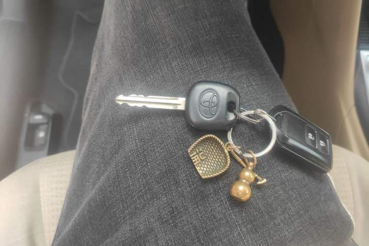 Used Toyota Vios 2014 1.3L Automatic ZhiShang Edition Vehicle Key