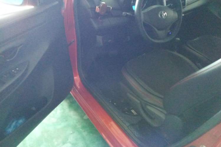 Used Toyota Vios 2014 1.3L Automatic Standard Edition Driver Seat