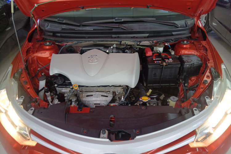Used Toyota Vios 2014 1.3L Automatic Standard Edition Engine Bay