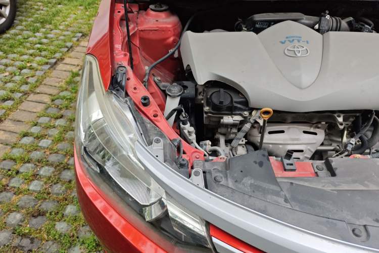 Used Toyota Vios 2014 1.3L Manual Xiang Edition Engine Bay Right