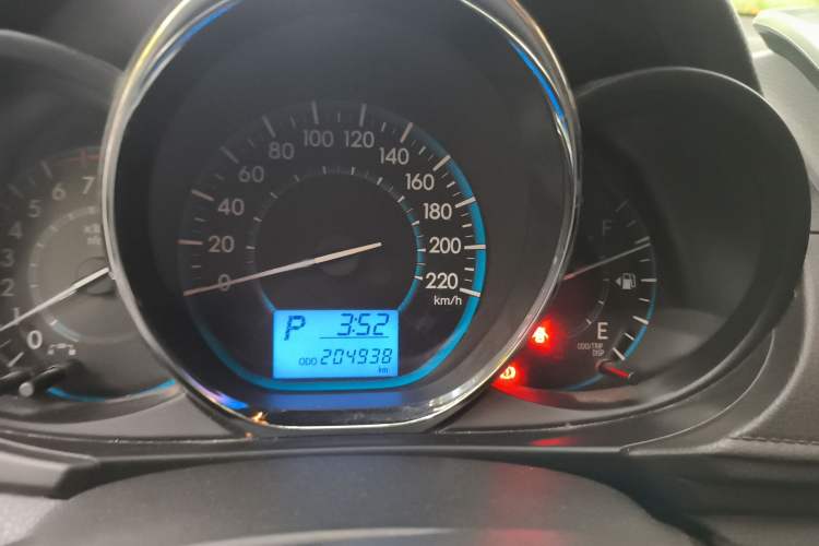 Used Toyota Vios 2014 1.3L Automatic Standard Edition Instrument Cluster