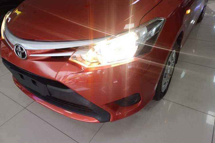 Used Toyota Vios 2014 1.3L Automatic Standard Edition Left Front Headlight