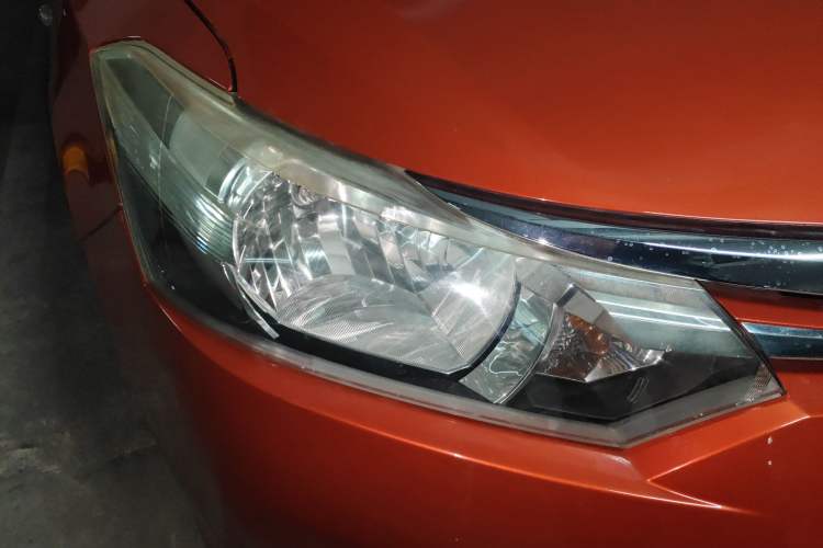 Used Toyota Vios 2014 1.5L Automatic ZhiZun Edition Right Front Headlight
