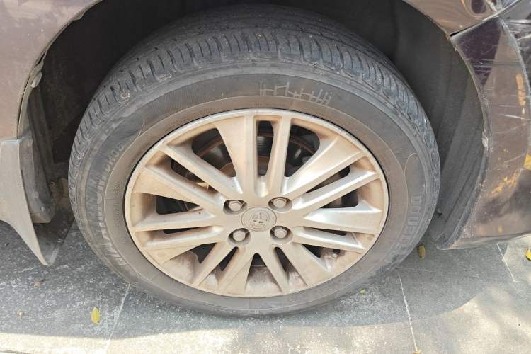 Used Toyota Vios 2014 1.5L Automatic ZhiZhen Edition Right Front Wheel Hub