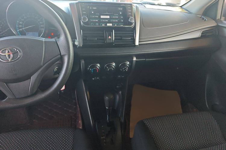 Used Toyota Vios 2014 1.5L Automatic ZhiZhen Edition Audio And AC Panel